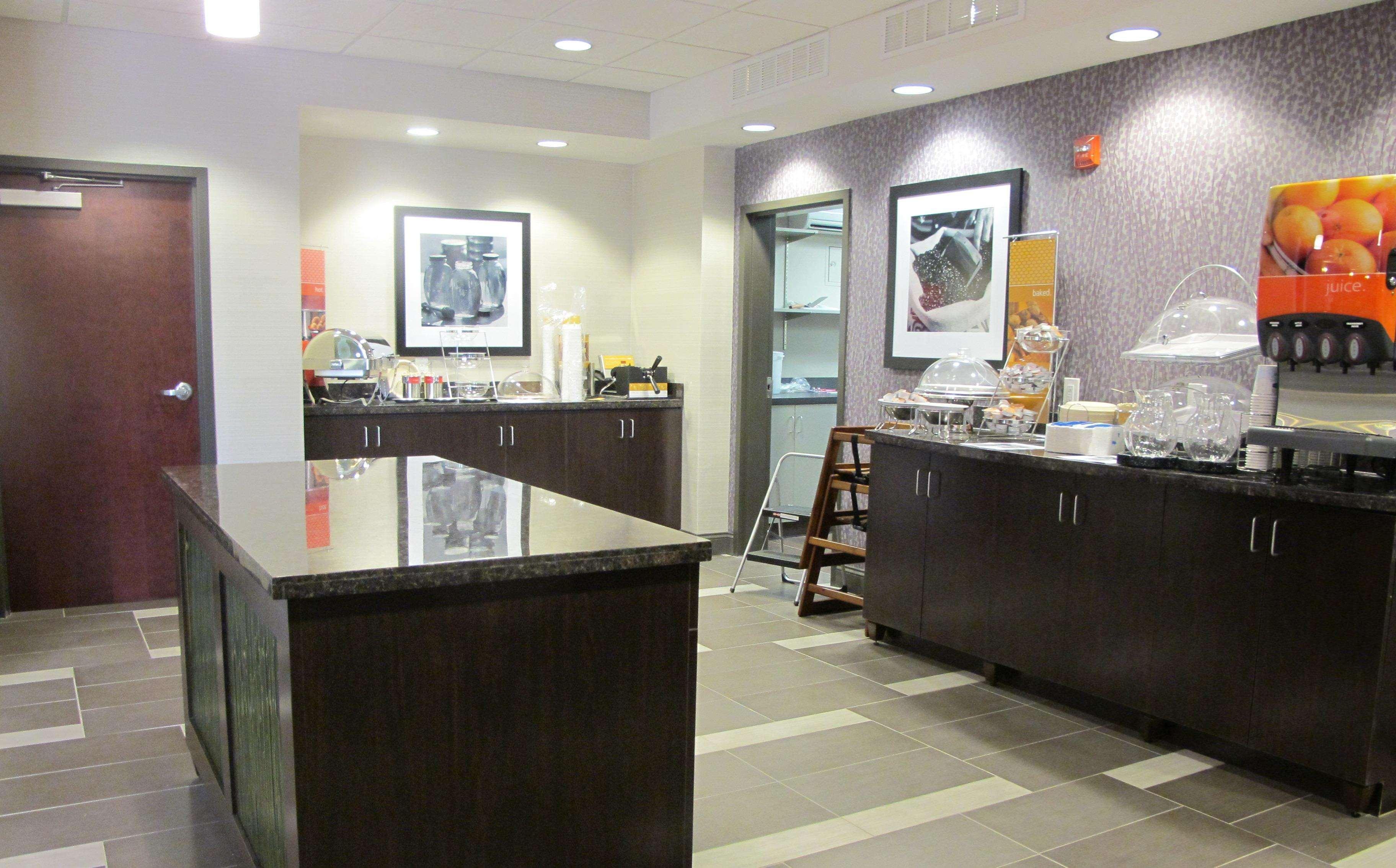 Hampton Inn Leesville Restaurant foto